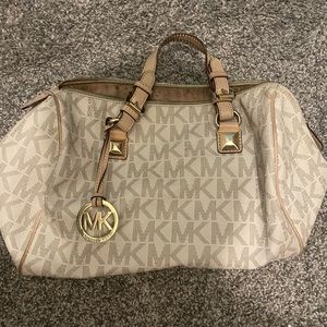 Michael Kors purse